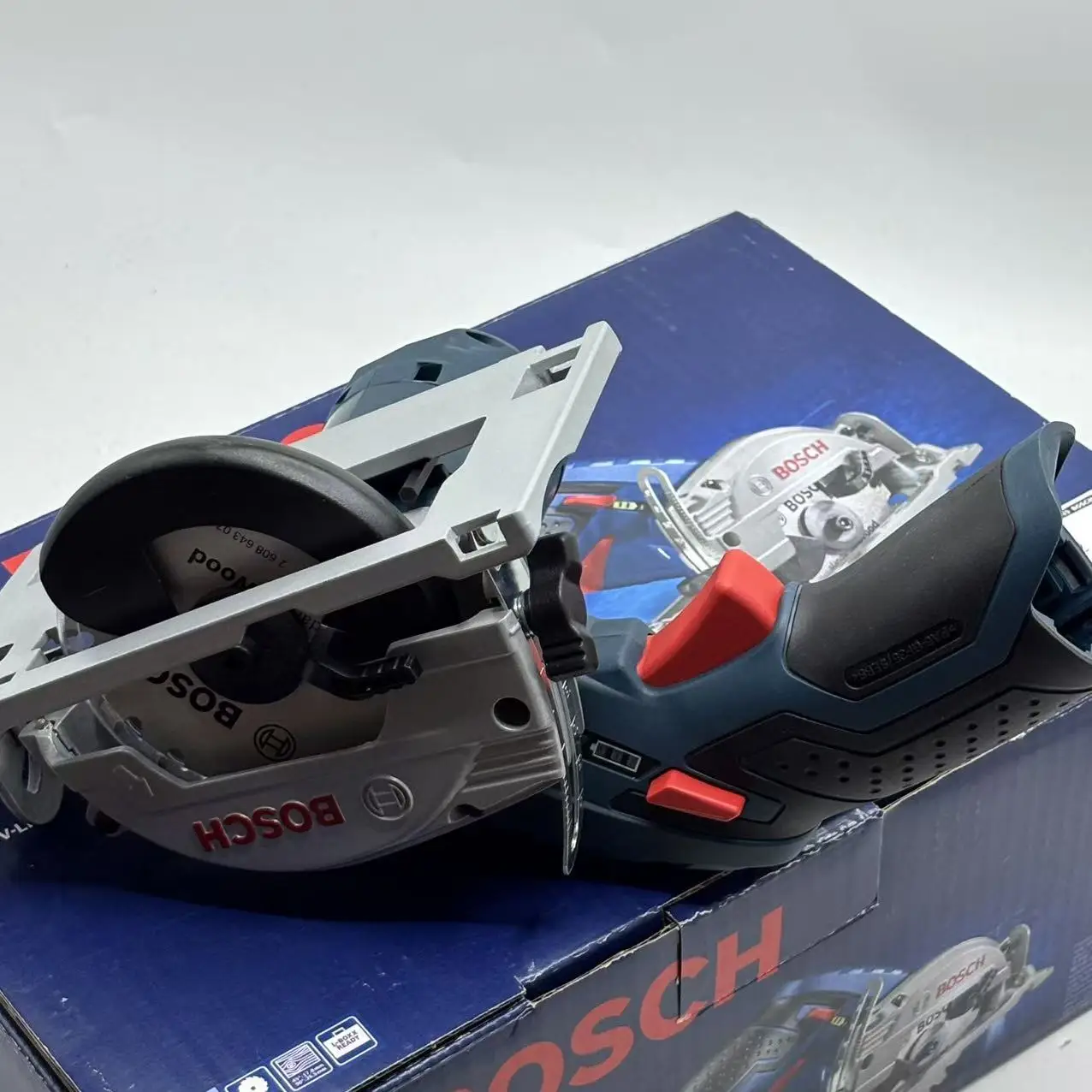 BOSCH GKS 12V-LI Akumulatorowa – Woodworking Electric Saw recenzja i cena